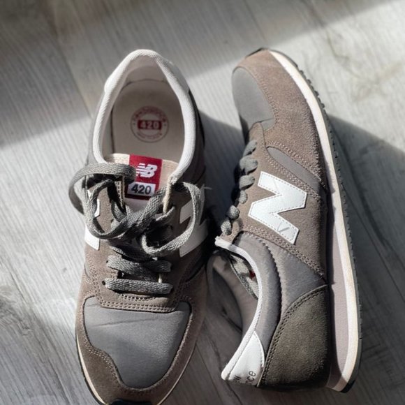 New Balance 420 size 7.5 - Picture 2 of 8